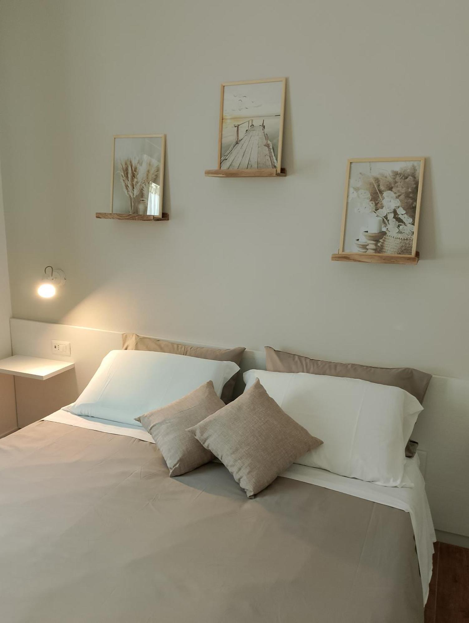 Mavi Rooms San Gavino Monreale Eksteriør billede
